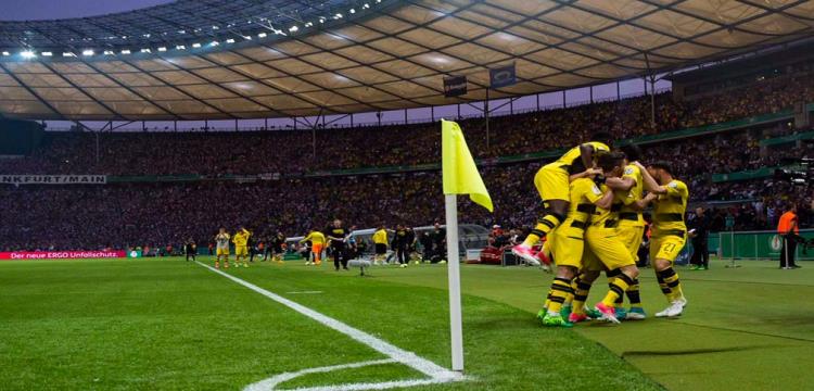 بالفيديو.. بروسيا دورتموند يتوج بطلا لكأس ألمانيا على حساب فرانكفورت 